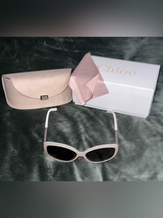 **AUTHENTIC CHLOE NWOT SUNGLASSES** No scratches or blemishes. ? main image 4